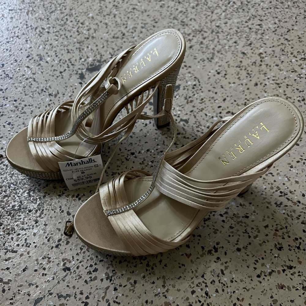 Lauren Ralph Lauren heels originally $60 Brand new new worn